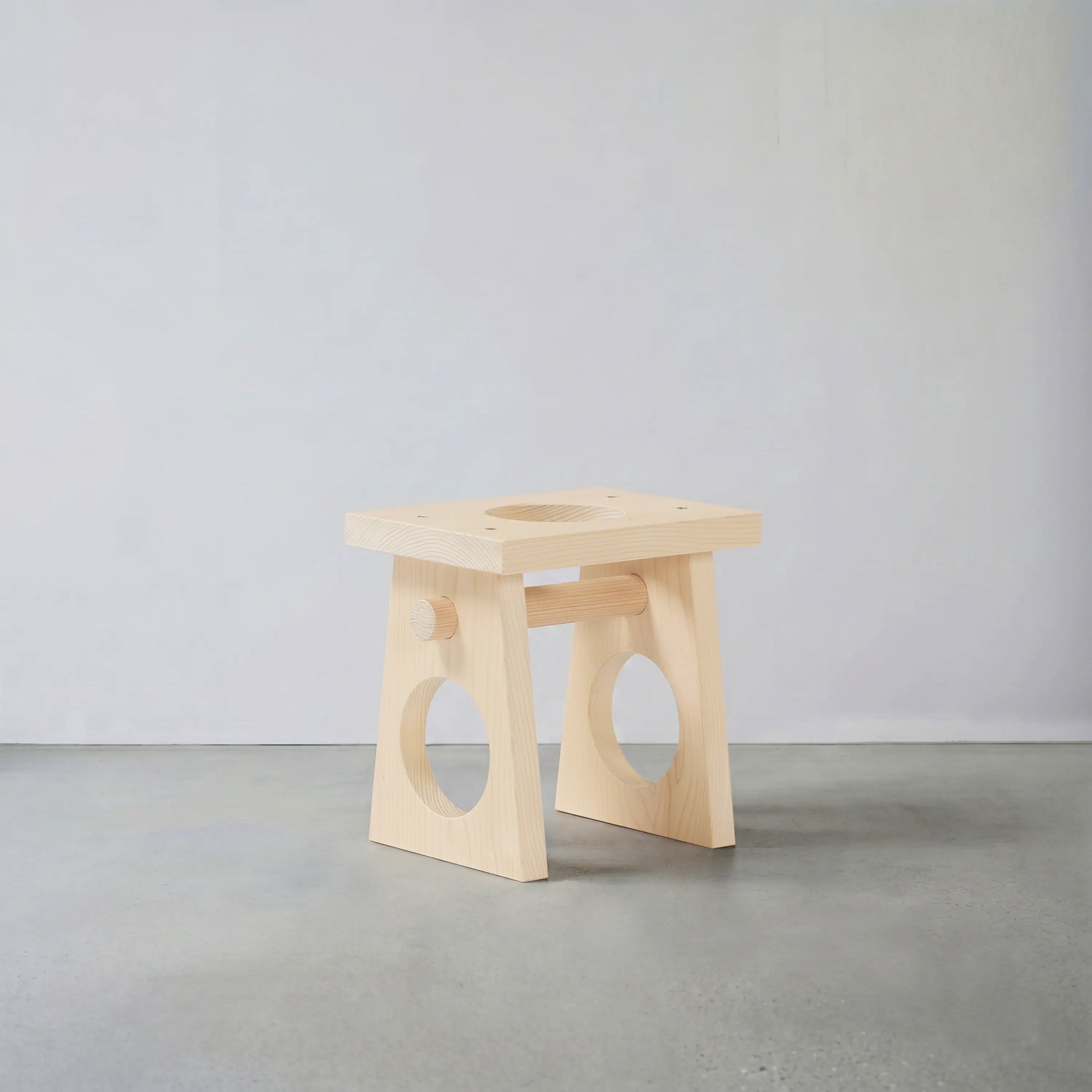 ISHINOMAKI KID STOOL - the Originals