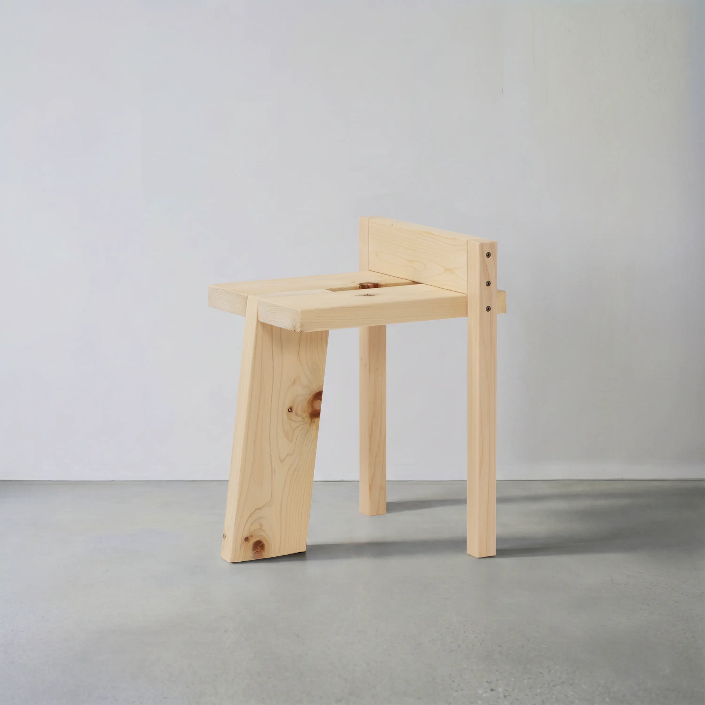 TRIPODAL STOOL - the Originals